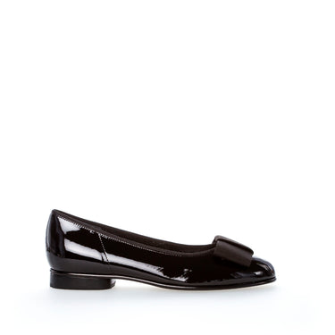 Ballerines noires vernis