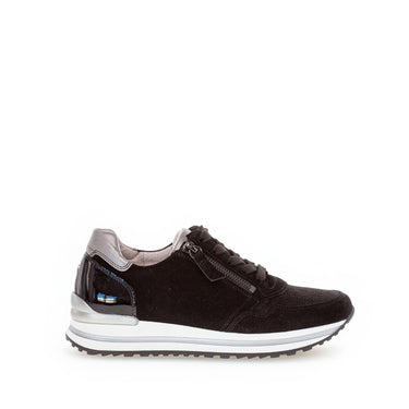 Baskets noires en combinaison cuirs