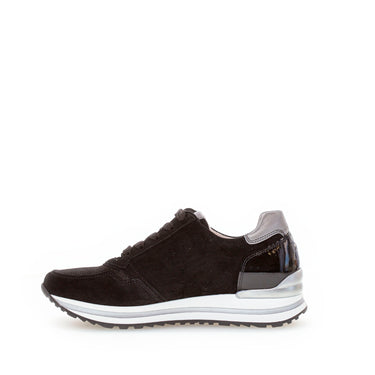 Baskets noires en combinaison cuirs