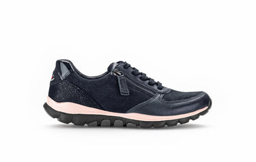 Baskets bleues en cuir