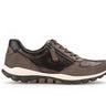 Baskets grises en cuir