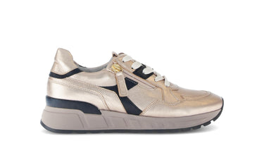 Baskets beiges en cuir lisse