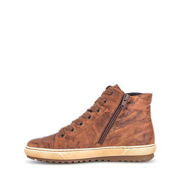 Baskets montantes marron en cuir gras