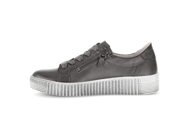 Baskets en cuir lisse