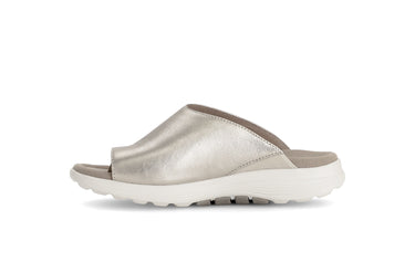 Sandales dorées en cuir