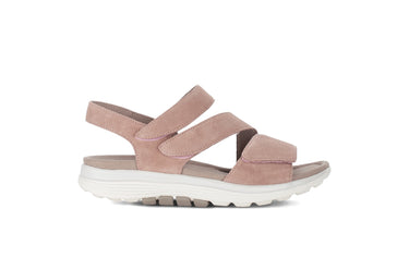 Sandales roses en cuir