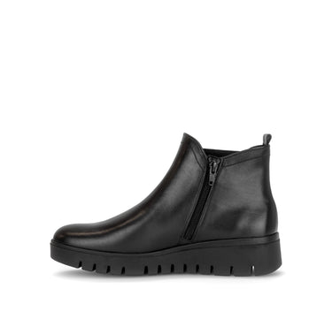 Bottines noires en cuir lisse