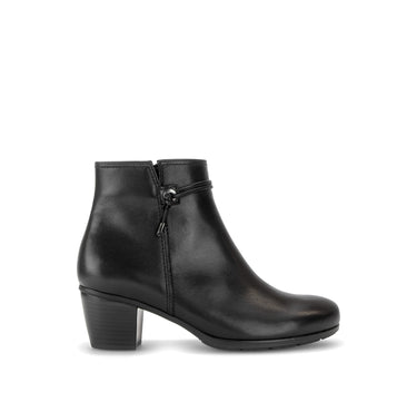 Bottines noires en cuir lisse