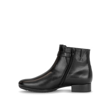 Bottines noires en cuirs combinés