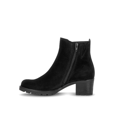 Bottines noires en cuir velours