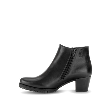 Bottines noires en cuir lisse