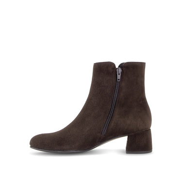 Bottines marron en cuir velours