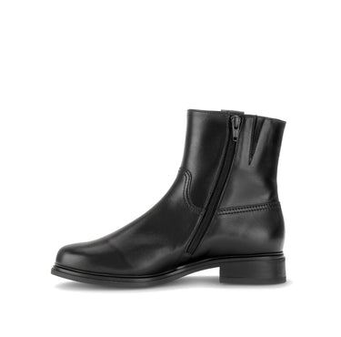 Bottines noires en cuir lisse