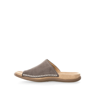 Mules marrons en cuir nubuk