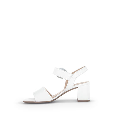Sandales blanches en cuir
