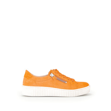 Baskets orange en cuir velours