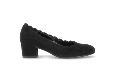 Escarpins noirs en cuir velours
