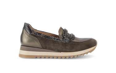 Mocassins verts en cuirs et daim