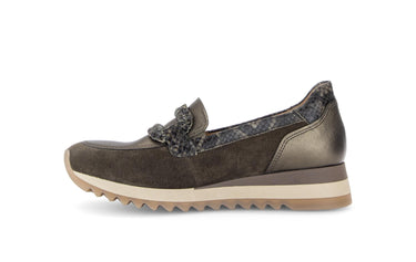 Mocassins verts en cuirs et daim