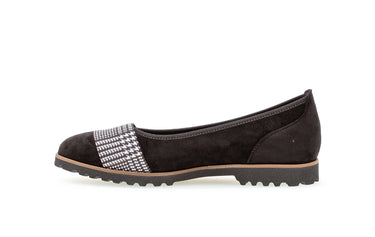 Ballerines modernes noires en velours