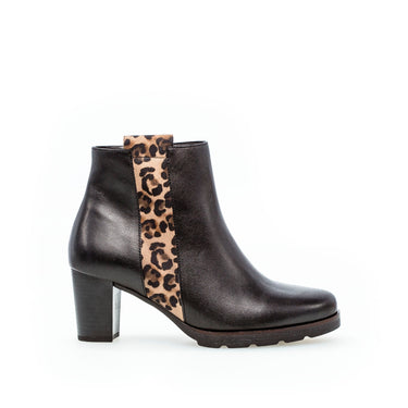 Bottines noires en cuir