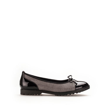 Ballerines argentées/noires en cuirs synthés