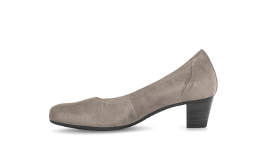 Escarpins taupe en nubuck
