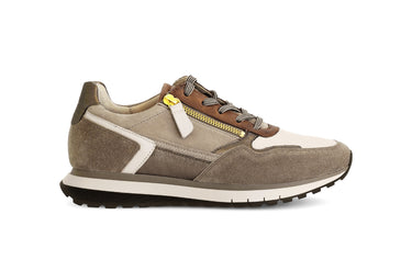 Baskets beige en combinaison cuirs