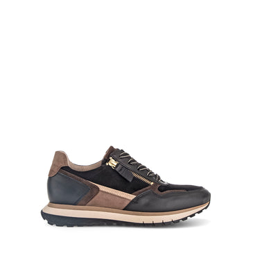 Baskets marron en combinaison cuirs