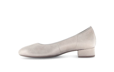 Escarpins beiges en cuir lisse