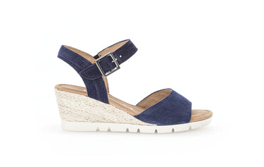 Sandales bleues en velours