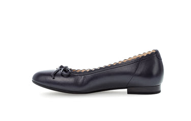 Ballerines bleues en cuir lisse