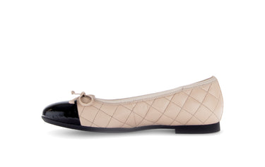 Ballerines bleues en cuirs combinés