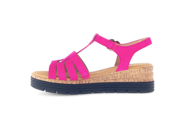 Sandales rose foncé en cuir velours