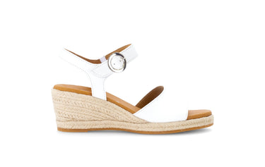 Sandales blanches en cuir