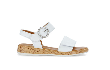 Sandales blanches en cuir