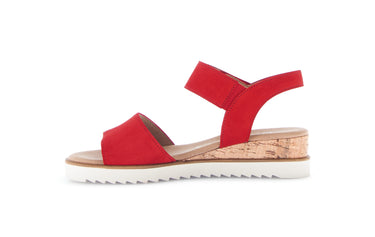 Sandales rouges en cuir velours
