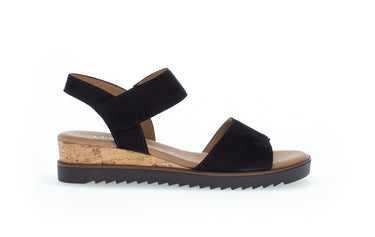 Sandales noires en cuir velours