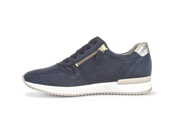 Baskets bleues en cuir nubuck