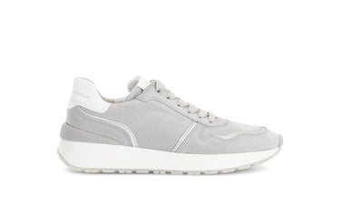 Baskets grises en velours