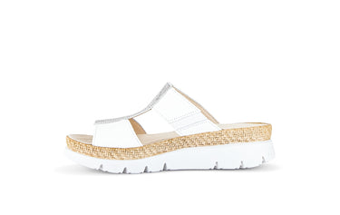 Mules blanches en cuirs combinés