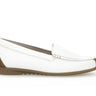 Mocassins blancs en cuir lisse