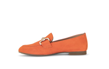 Mocassins oranges en cuir velours