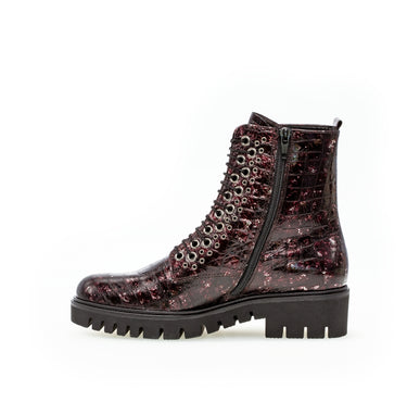 Bottines rouges en cuir