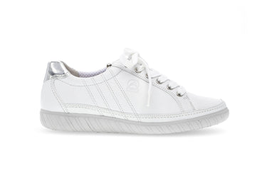Baskets blanches en cuir lisse