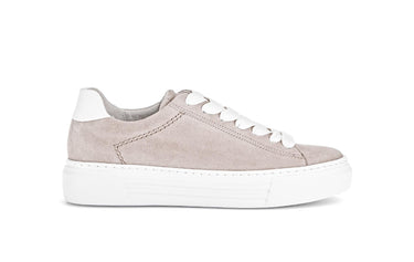 Baskets beiges en Nubuck