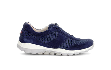 Baskets bleues en textile