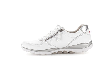 Baskets blanches en cuir lisse