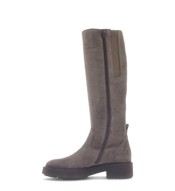 Bottes marron en cuir velours