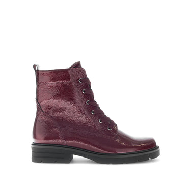 Bottines rouges en cuir verni